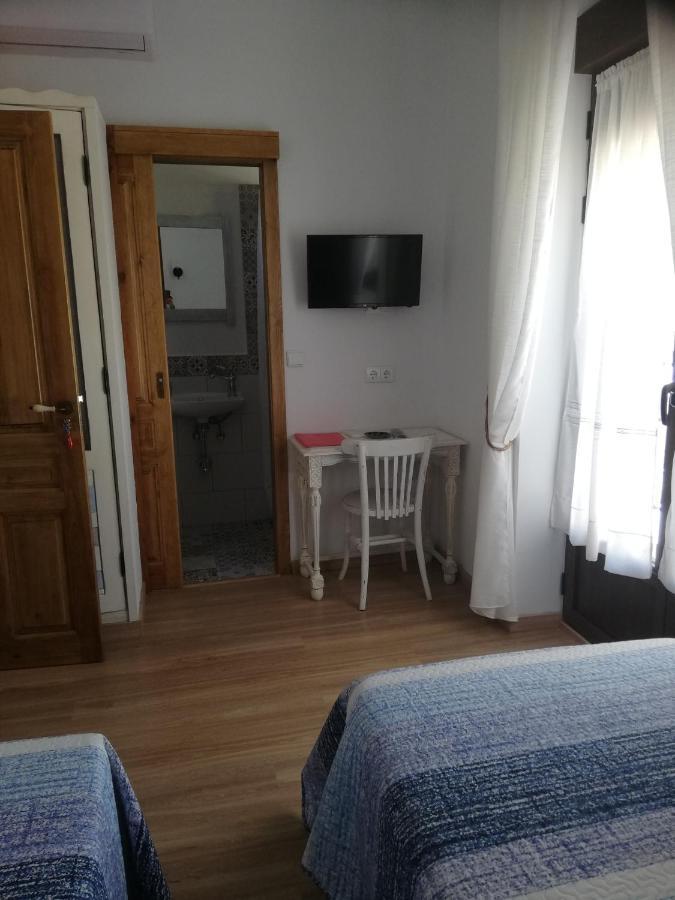 Hostal El Lugar De La Mancha Argamasilla de Alba 외부 사진